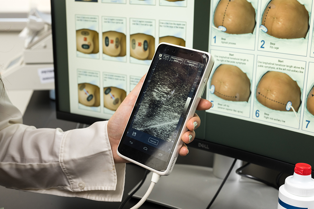 A handheld imaging device.