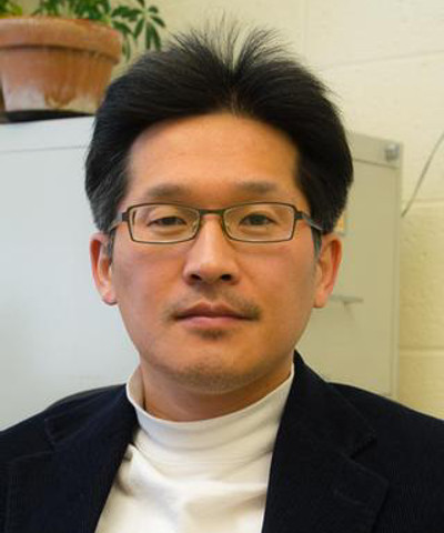 Headshot of Jong-Hoon Nam.