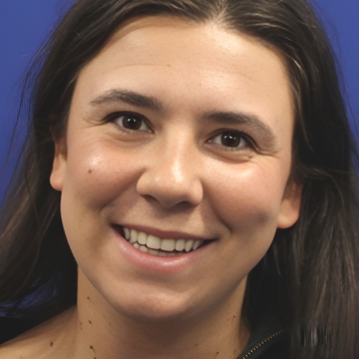 Headshot of Abigail Waryanka.