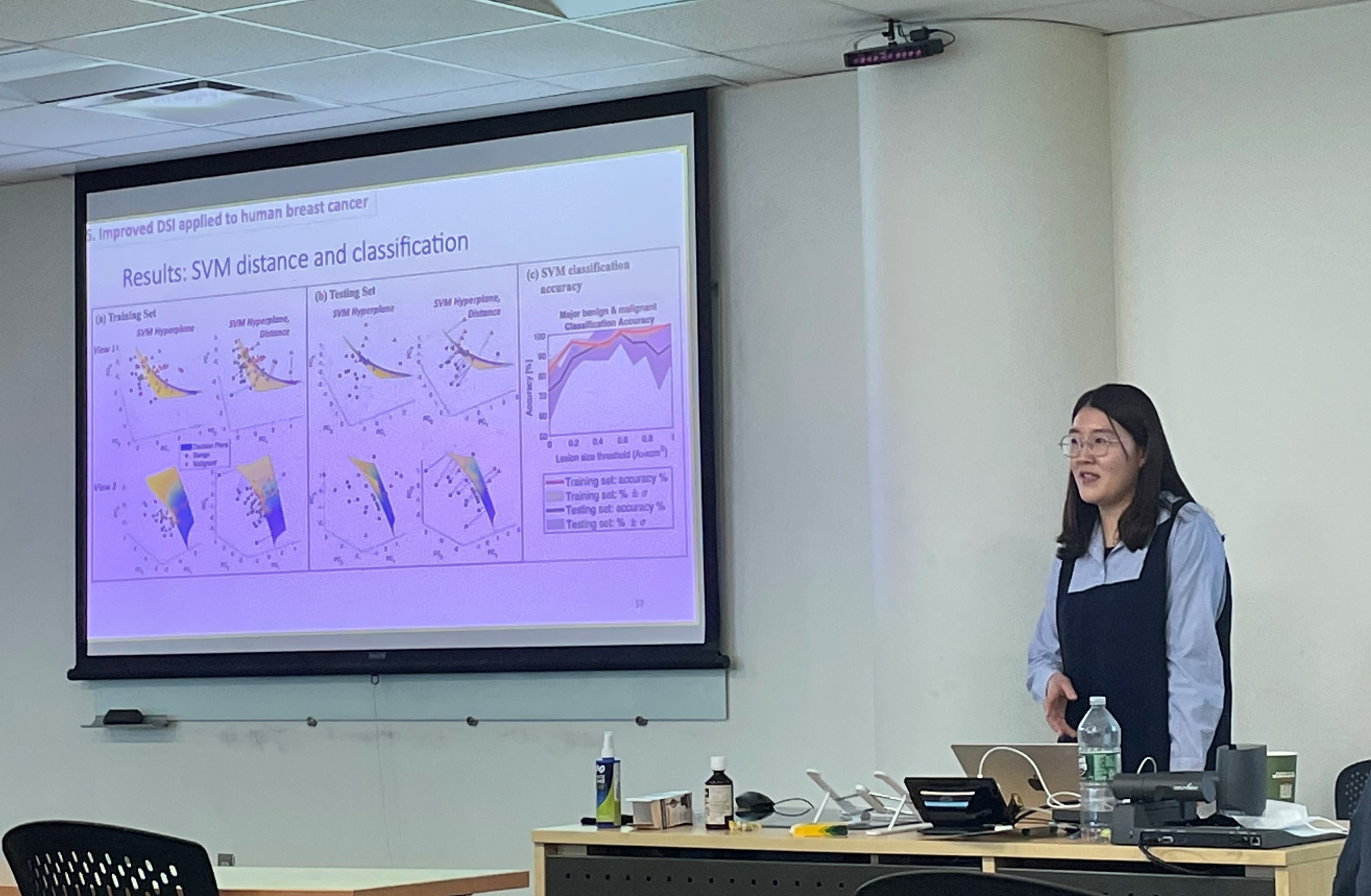 Photo of Jihye presenting her thesis.