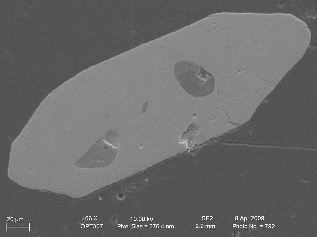 zircon 3 whole